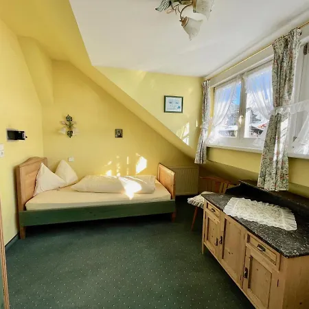 St. Oswald Apartment *